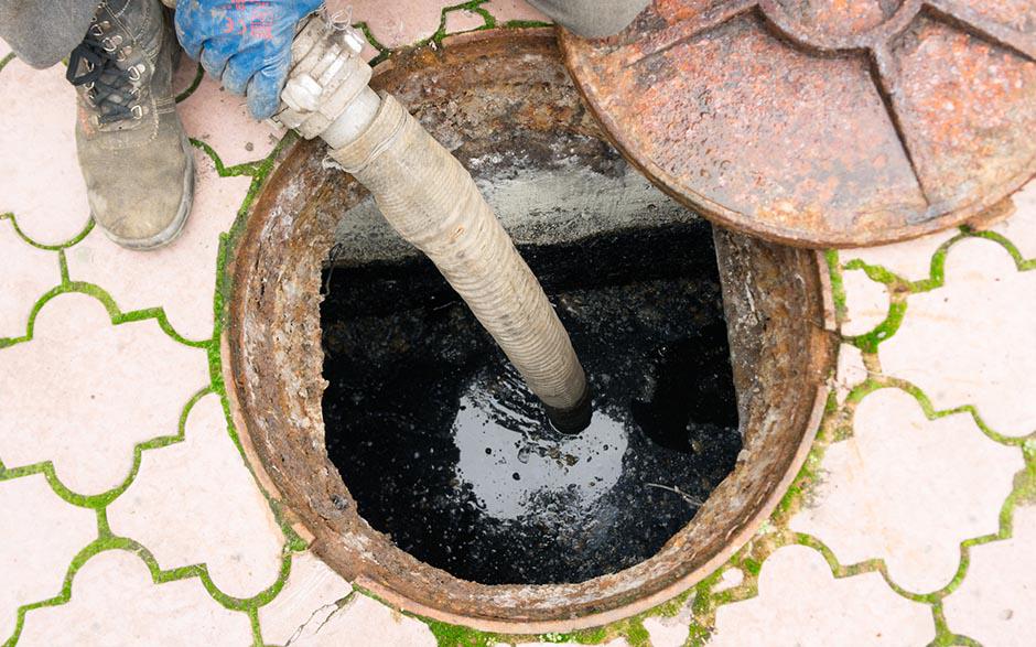 déboucher canalisation pvc Montataire